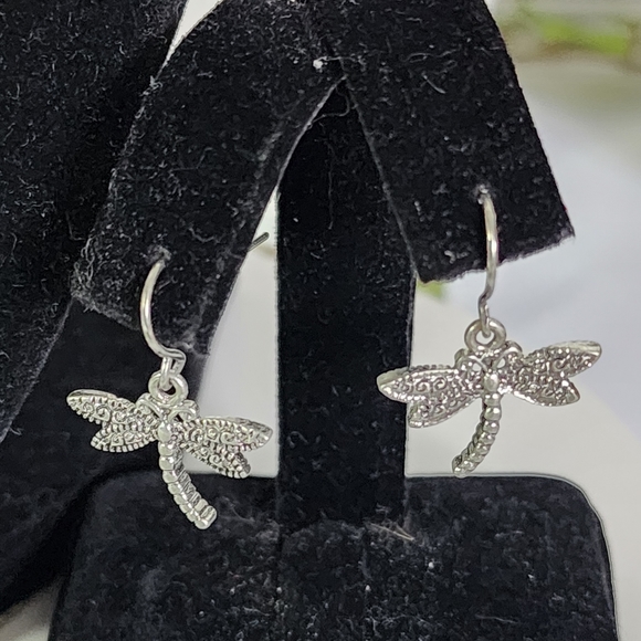 Silver Dragonfly Pendant Black Leather Cord Necklace Earrings Set New - Picture 8 of 11